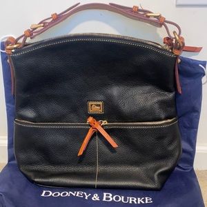 Dooney & Bourke Dillen Leather Zipper Pocket Sac Hobo Bag